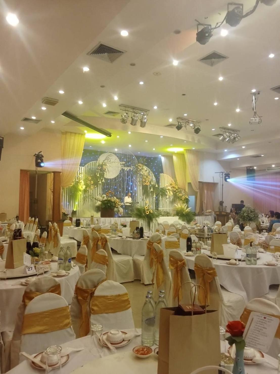 Kumphawapi Kp Hotel Udonthani מראה חיצוני תמונה