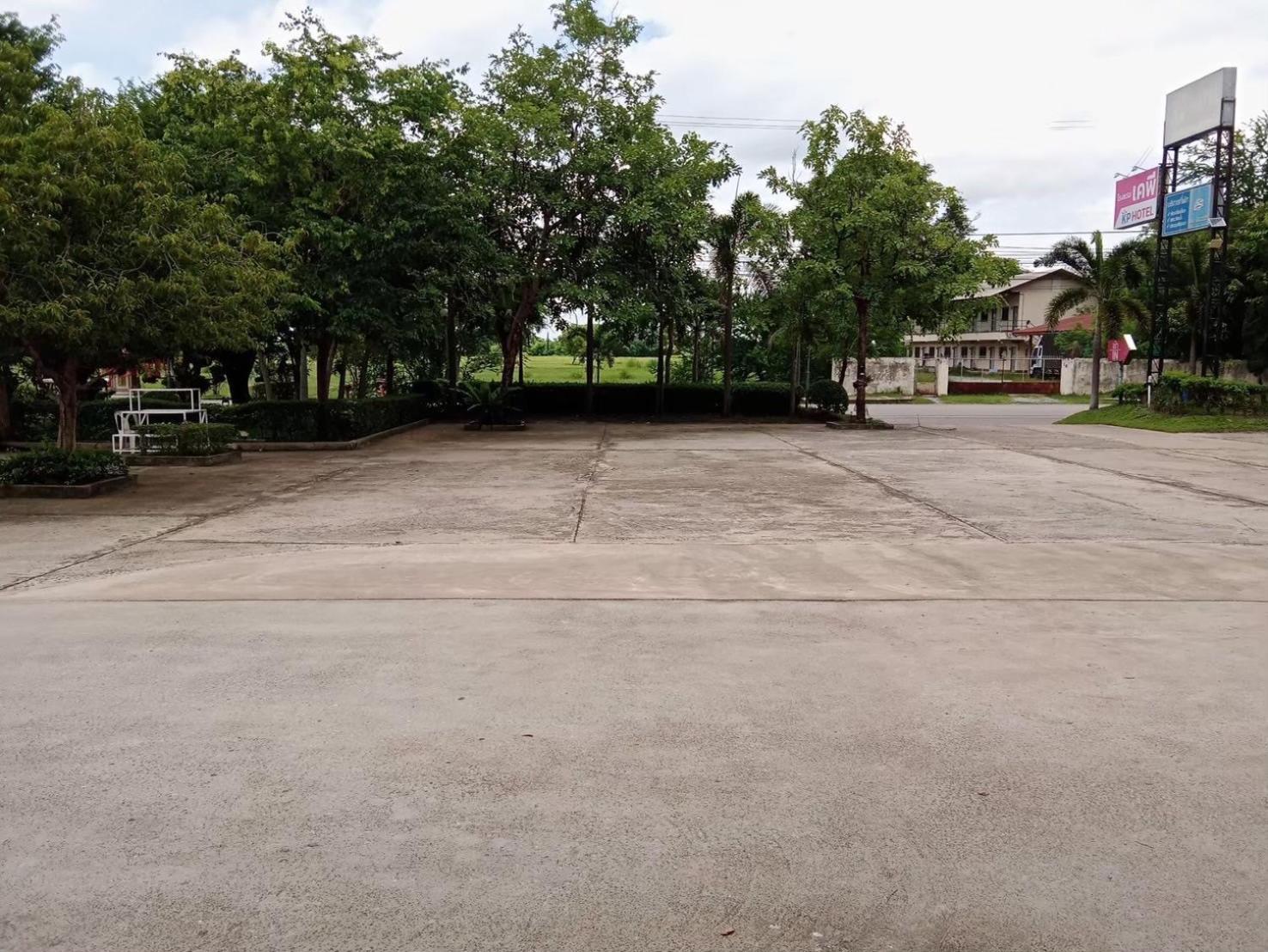 Kumphawapi Kp Hotel Udonthani מראה חיצוני תמונה